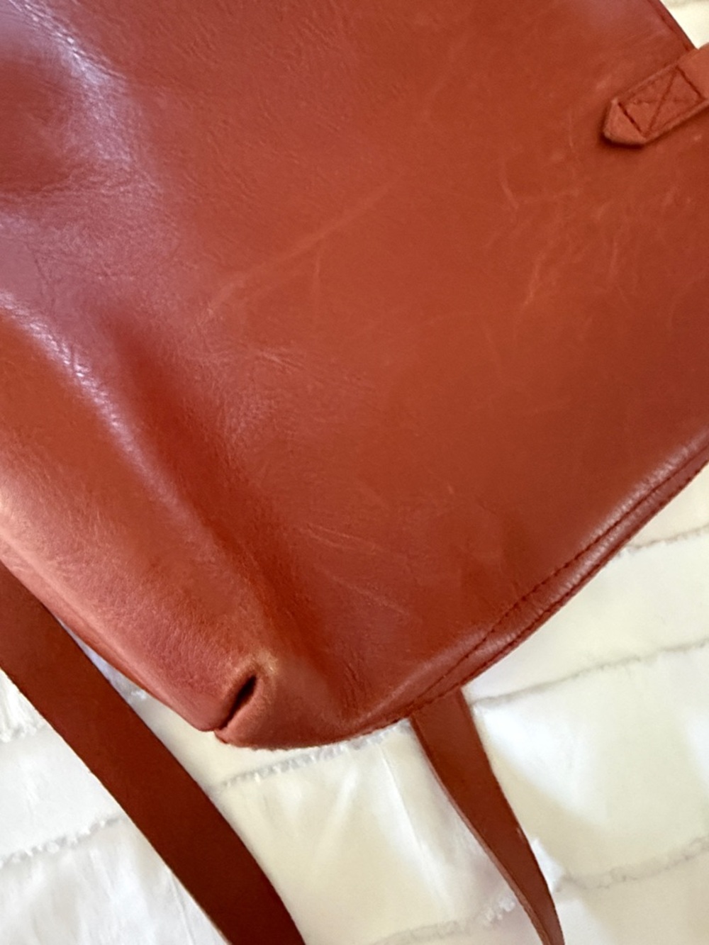 Madewell Women’s Leather small Tote Bag in Chestnut Brown - Picture 5 of 9